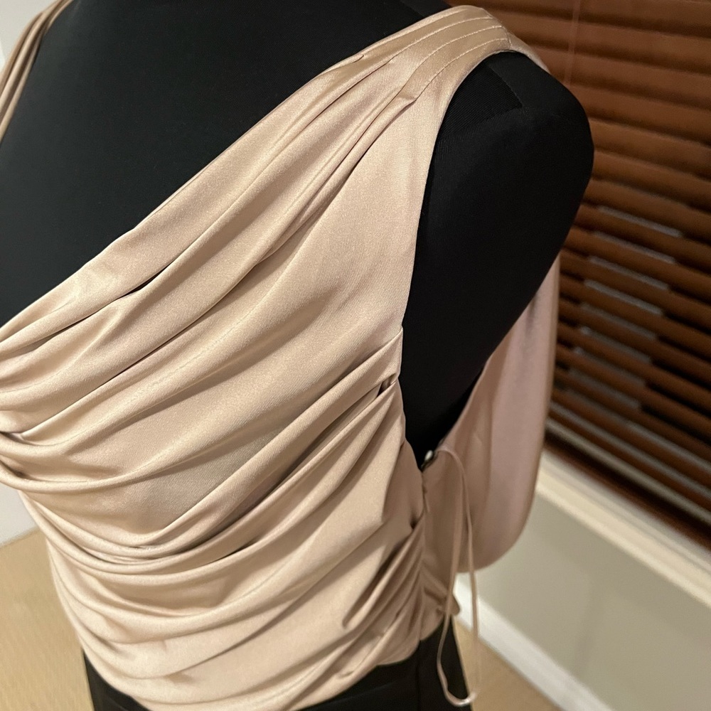 Dress - Picture 2 of 6